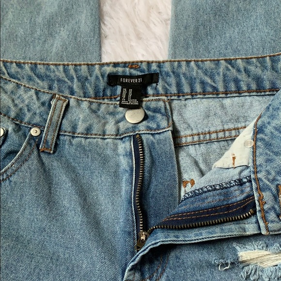 👖 FOREVER 21 Boyfriend ripped jeans - Picture 3 of 8